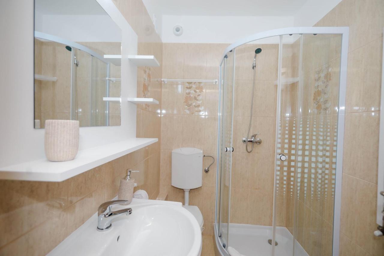 Casa Marica Hotell Băile Herculane Eksteriør bilde