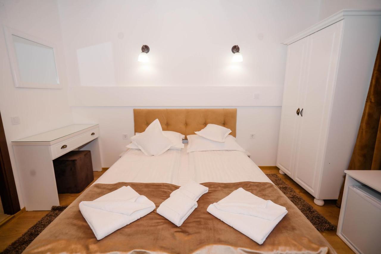 Casa Marica Hotell Băile Herculane Eksteriør bilde