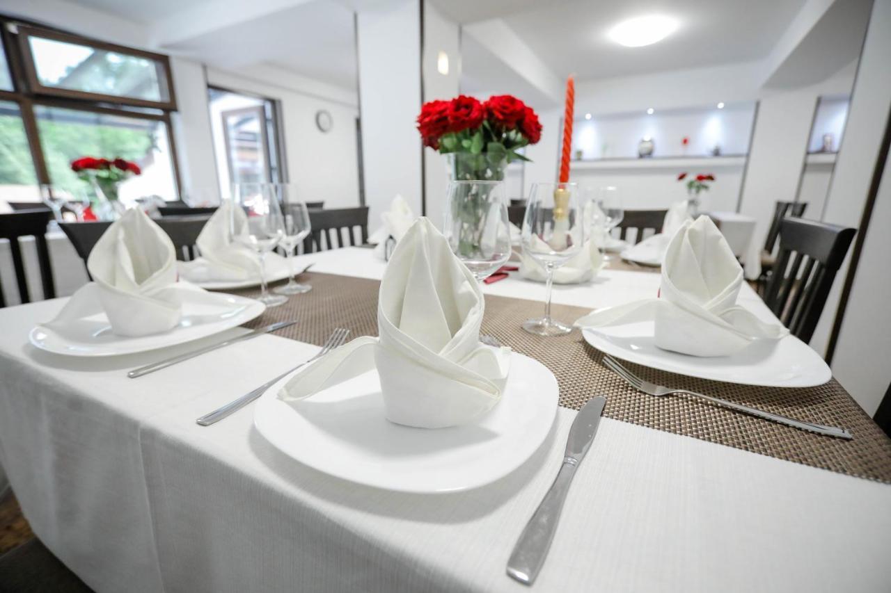 Casa Marica Hotell Băile Herculane Eksteriør bilde