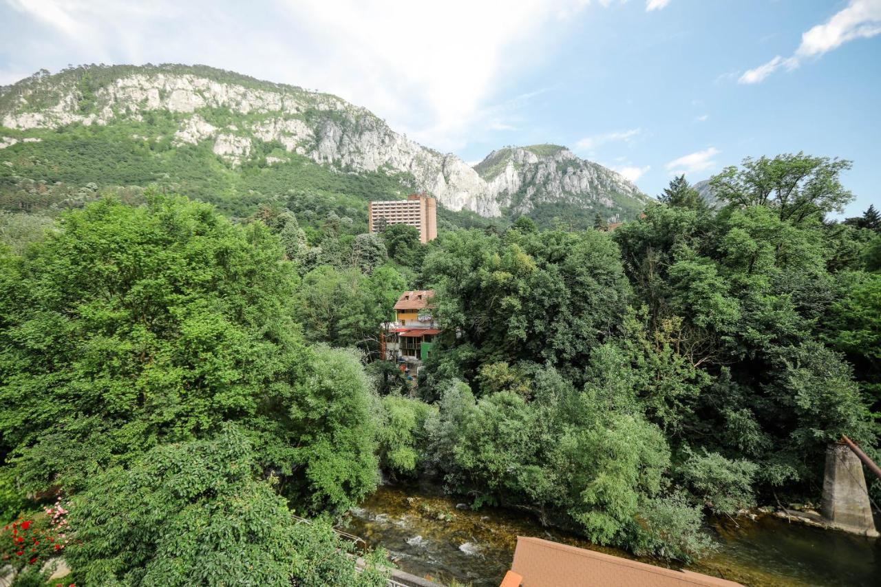 Casa Marica Hotell Băile Herculane Eksteriør bilde